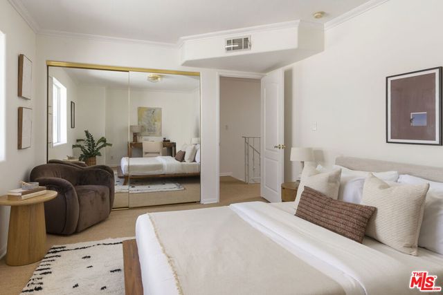 4003 Sunset Drive 8, Los Angeles, CA 90027