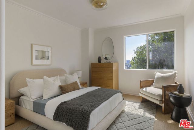 4003 Sunset Drive 8, Los Angeles, CA 90027