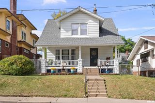 1920 CAREY Avenue, Davenport, IA 52803