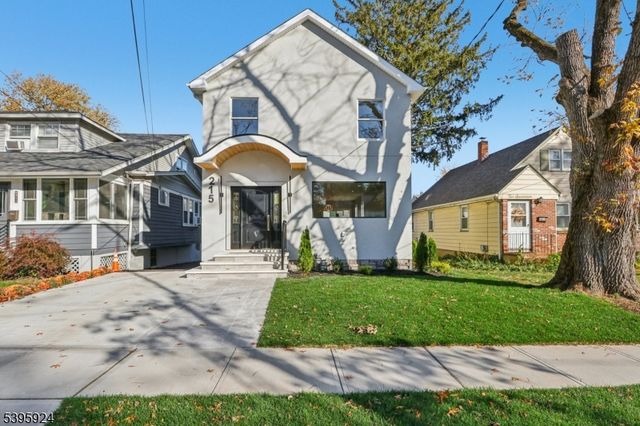 215 Floral St, Roselle Boro, NJ 07203