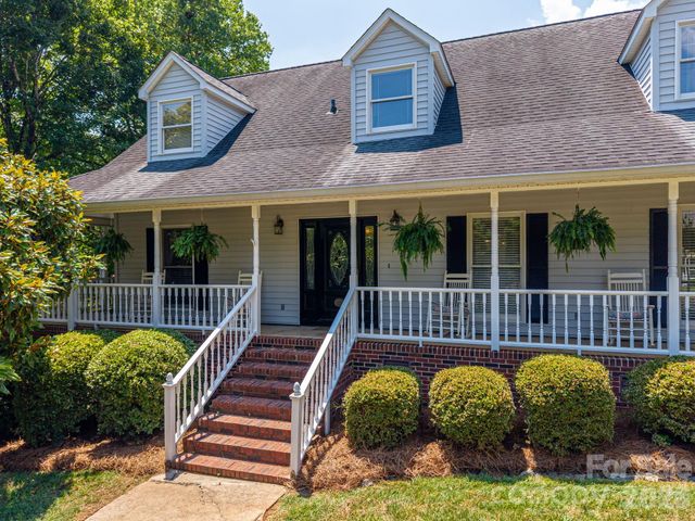 2723 Steeplechase Road, Gastonia, NC 28056