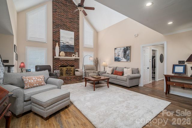2723 Steeplechase Road, Gastonia, NC 28056