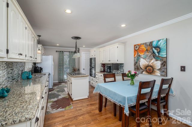 2723 Steeplechase Road, Gastonia, NC 28056