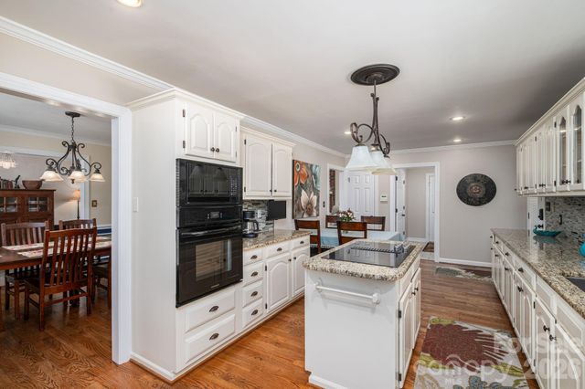 2723 Steeplechase Road, Gastonia, NC 28056