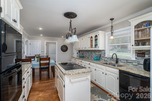2723 Steeplechase Road, Gastonia, NC 28056