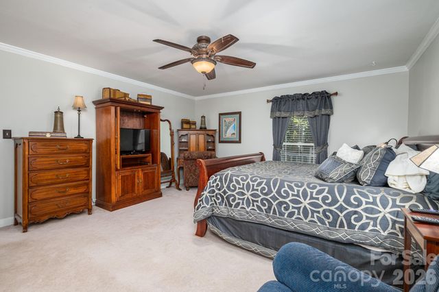 2723 Steeplechase Road, Gastonia, NC 28056