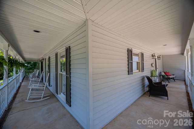 2723 Steeplechase Road, Gastonia, NC 28056