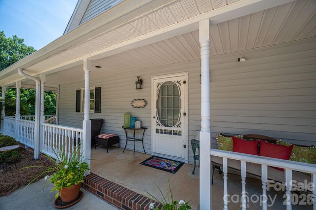 2723 Steeplechase Road, Gastonia, NC 28056