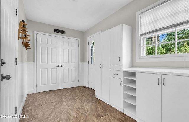 72 Marcshire Drive, Middletown, NJ 07748