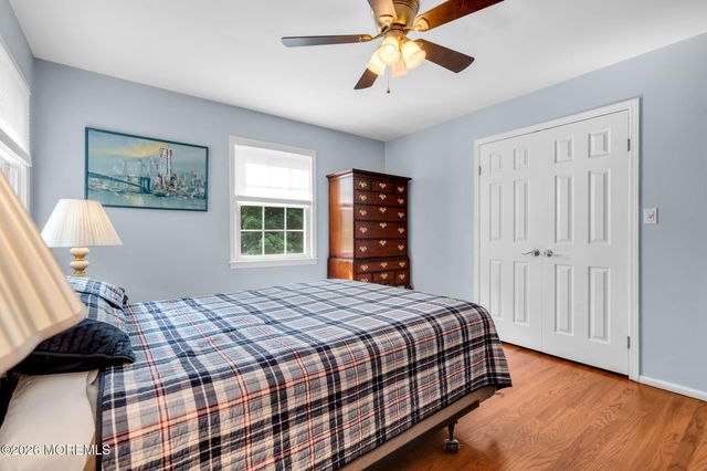 72 Marcshire Drive, Middletown, NJ 07748