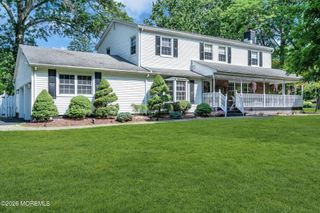 72 Marcshire Drive, Middletown, NJ 07748