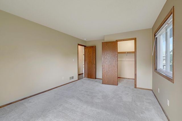 4368 W 141st Street, Savage, MN 55378