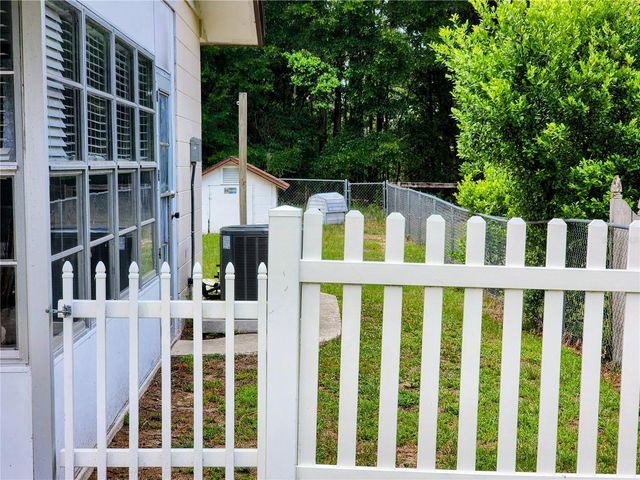 19729 SW LARK DRIVE, Dunnellon, FL 34431