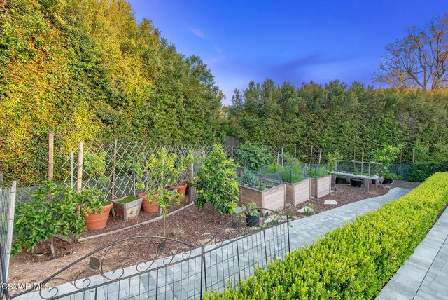 5420 Indian Trail Court, Westlake Village, CA 91362