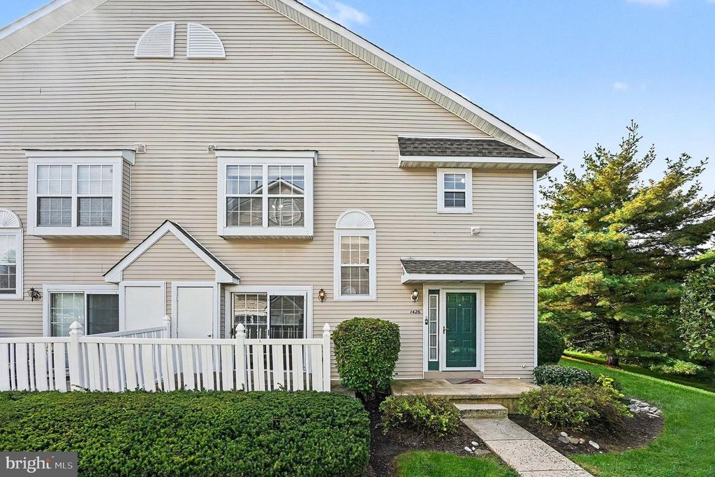 1426 ANGELA CT, JAMISON, PA 18929 — photo 2