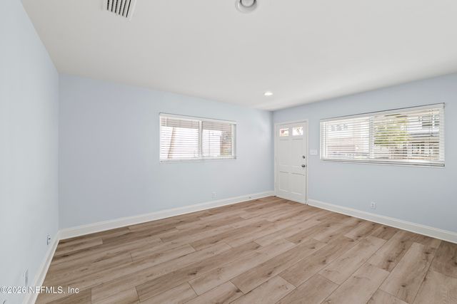 341 9TH Street, Atlantic Beach, FL 32233