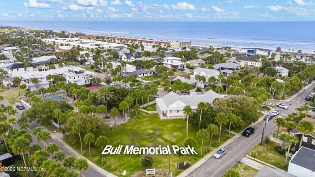 341 9TH Street, Atlantic Beach, FL 32233