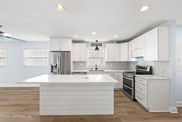 341 9TH Street, Atlantic Beach, FL 32233