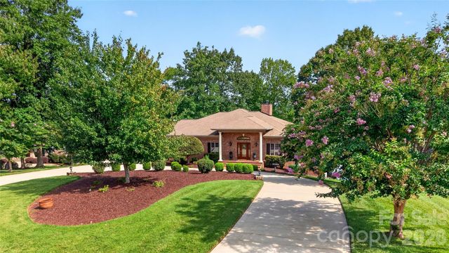 222 April Road, Troutman, NC 28166
