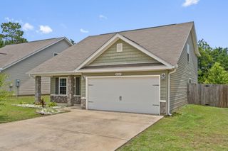 426 Eisenhower Drive, Crestview, FL 32539