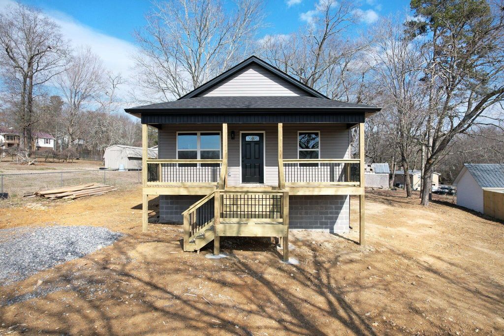 215 Marion Circle SE, Cleveland, TN 37323