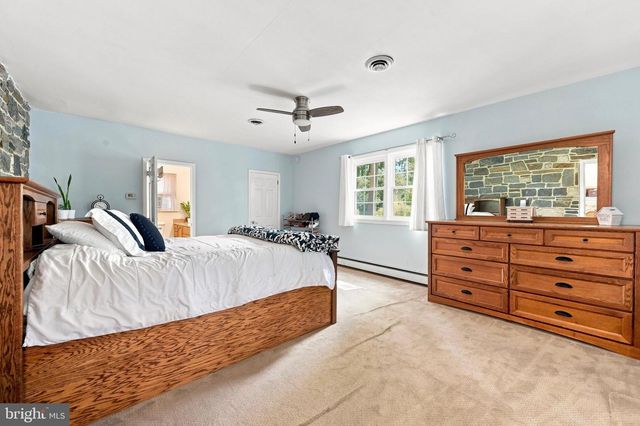 401 WALNUT HILL RD, West Chester, PA 19382