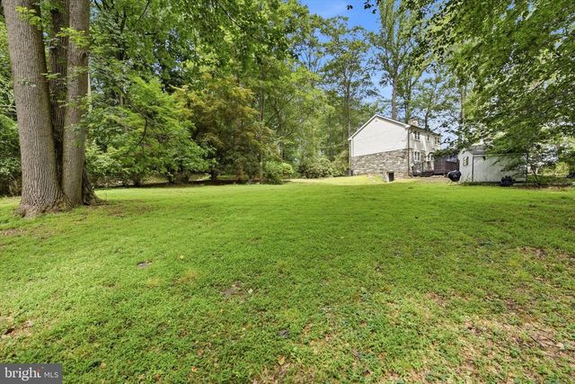 401 WALNUT HILL RD, West Chester, PA 19382