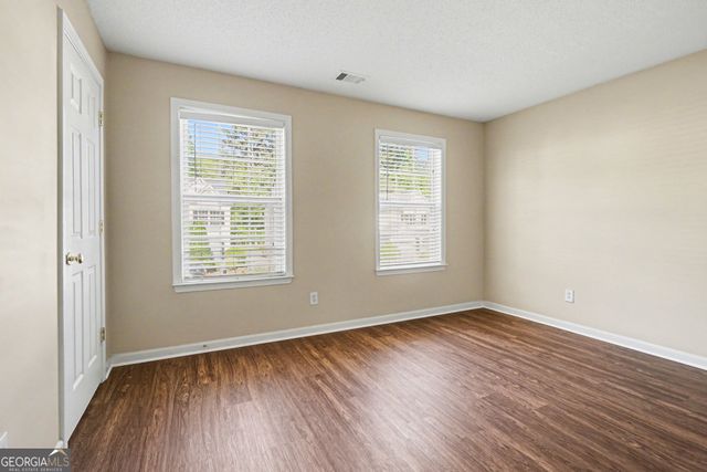 1134 Dunedin Trail, Woodstock, GA 30188