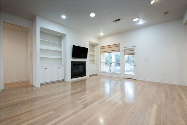 1505 Valley Creek Road, Denton, TX 76205