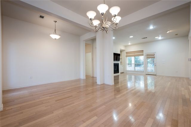 1505 Valley Creek Road, Denton, TX 76205