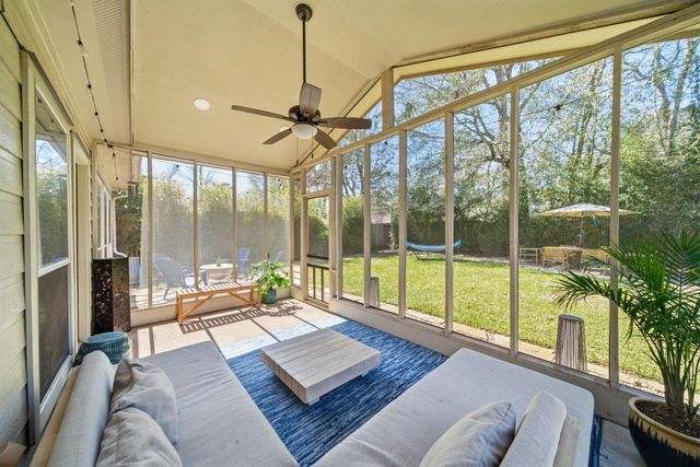 28831 Hidden Cove Drive, Magnolia, TX 77354