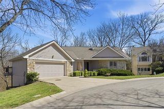 22 W 123rd Terrace, Kansas City, MO 64145