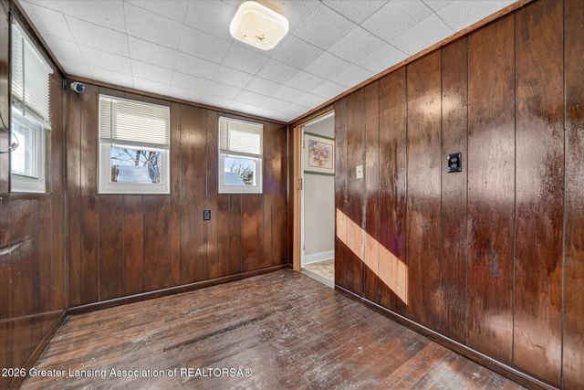 1706 N Martin Luther King Jr Boulevard, Lansing, MI 48915