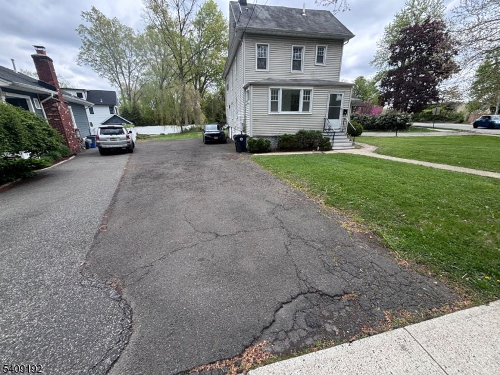 81 Summit Ave, Chatham Boro, NJ 07928 — photo 5