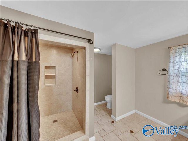 2004 Stratford Road SE, Decatur, AL 35601