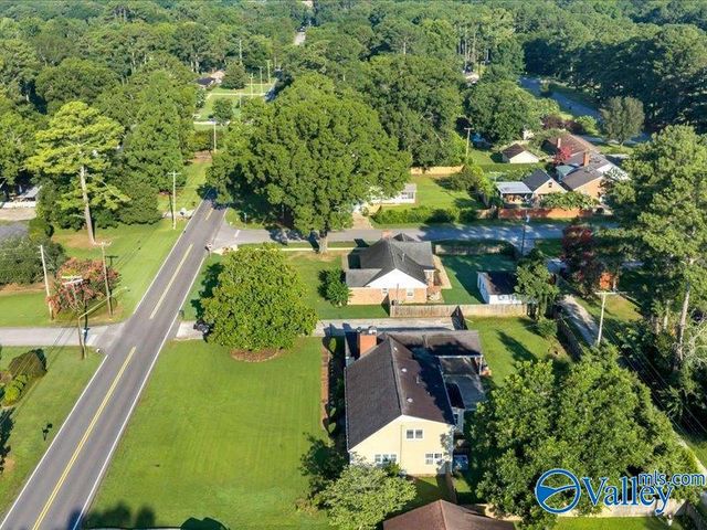 2004 Stratford Road SE, Decatur, AL 35601