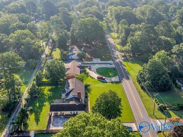 2004 Stratford Road SE, Decatur, AL 35601