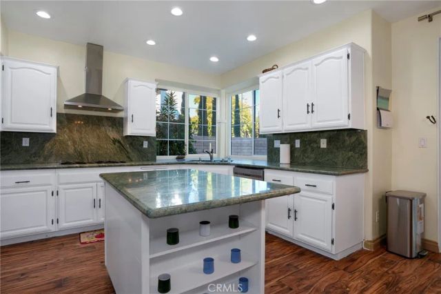 3410 Genoa Place, Palmdale, CA 93551