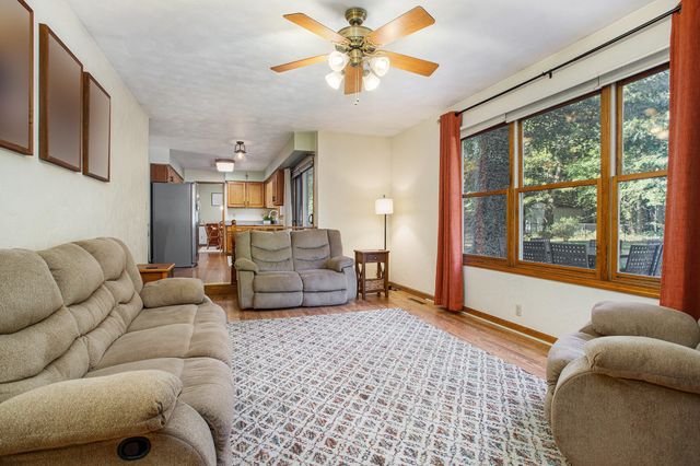 154 Hidden Forest Road, Battle Creek, MI 49014