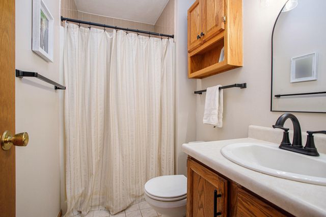 154 Hidden Forest Road, Battle Creek, MI 49014