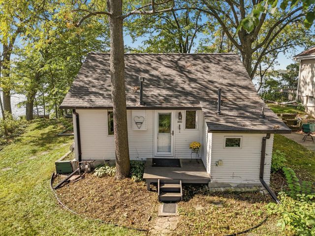3083 Lake Shore Ave, Medina, MN 55359