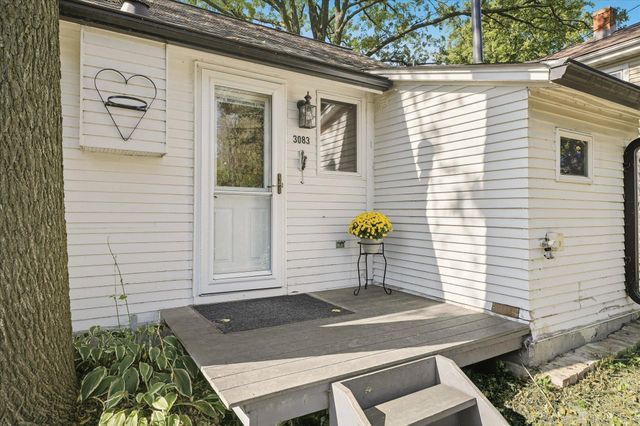 3083 Lake Shore Ave, Medina, MN 55359