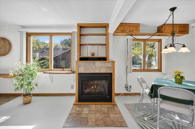 3083 Lake Shore Ave, Medina, MN 55359