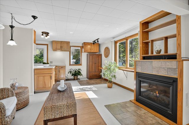 3083 Lake Shore Ave, Medina, MN 55359