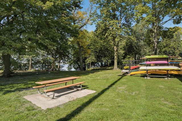 3083 Lake Shore Ave, Medina, MN 55359