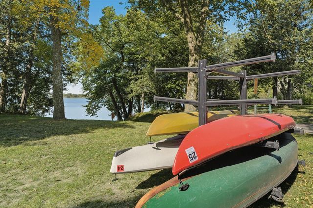3083 Lake Shore Ave, Medina, MN 55359
