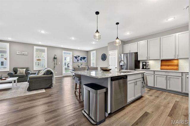 4044 Hempstead Street, St Charles, MO 63301