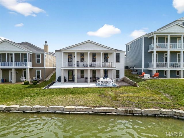 4044 Hempstead Street, St Charles, MO 63301