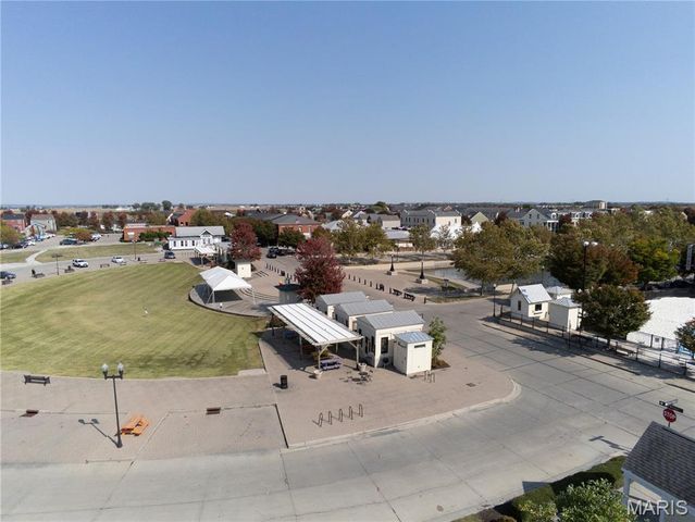 4044 Hempstead Street, St Charles, MO 63301