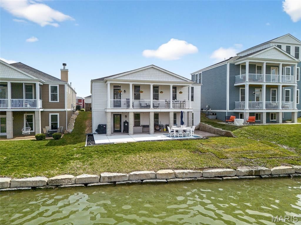 4044 Hempstead Street, St Charles, MO 63301